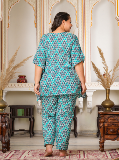 women geomatrical printed kaftan night suit multi