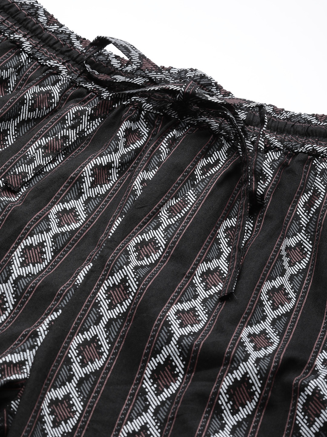 women geomatrical printed kaftan night suit multi