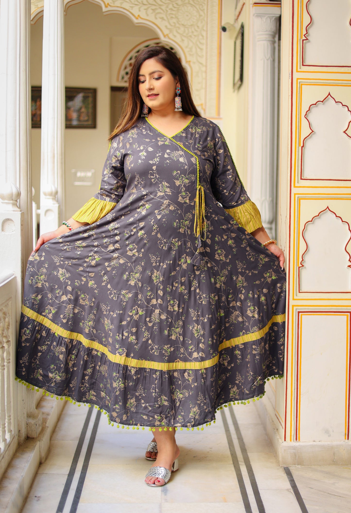 Yash Gallery Women's Floral Printed Anarkali Kurti (Grey)