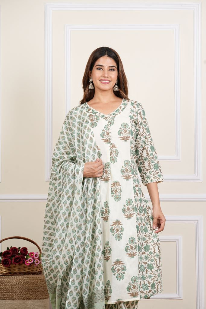Yash Gallery Women's Cotton Cambric Floral Print Calf Length V- Neck With Lace And Potli Button Detaling 3/4 Sleeves Straight Kurta With Pant And Duptta