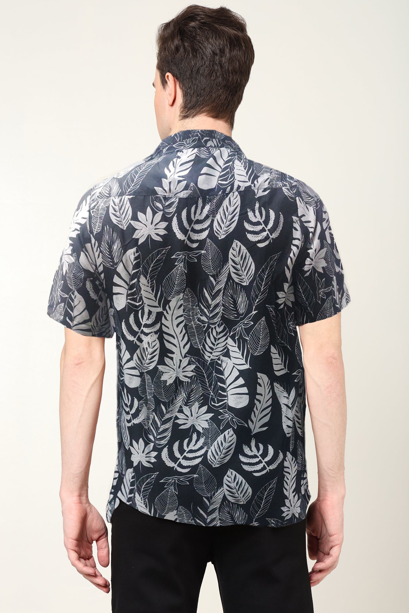 yash gallery mens polyester feather print regular