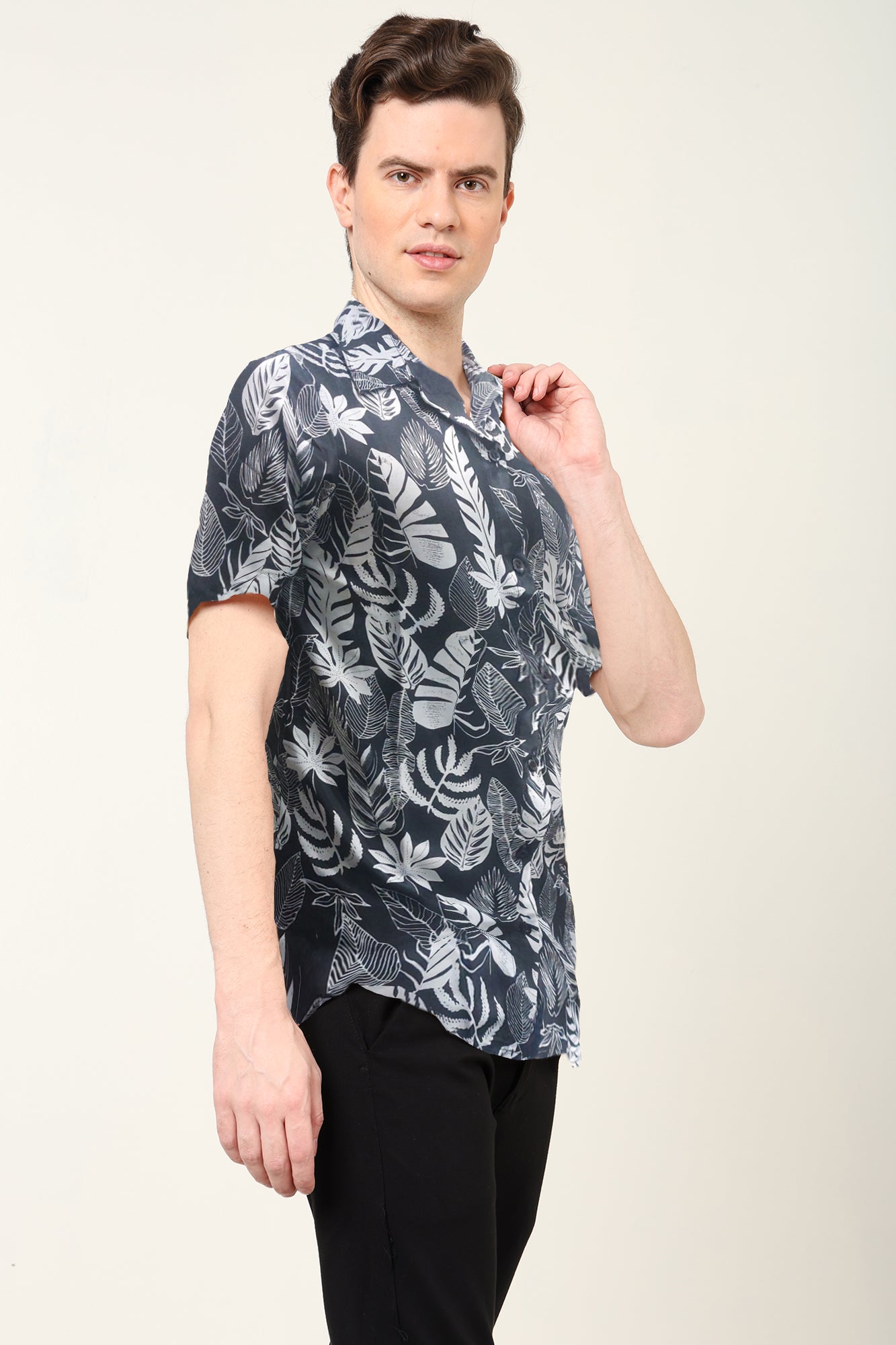 yash gallery mens polyester feather print regular