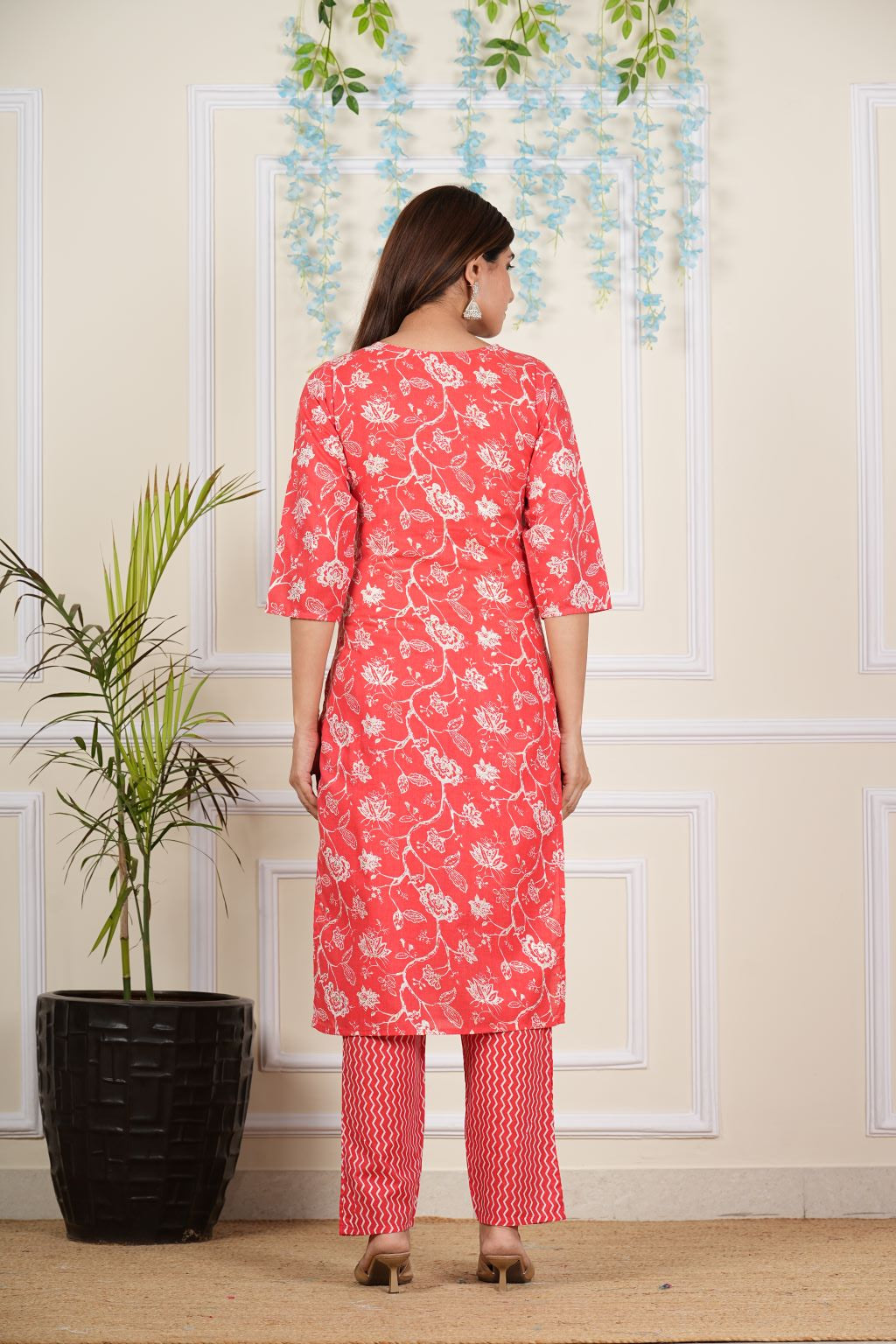 yash gallery womens cotton cambric knee length round neck floral printed embroidered regular fitted 3 4th sleeve red kurta with chevron printed pant dupatta