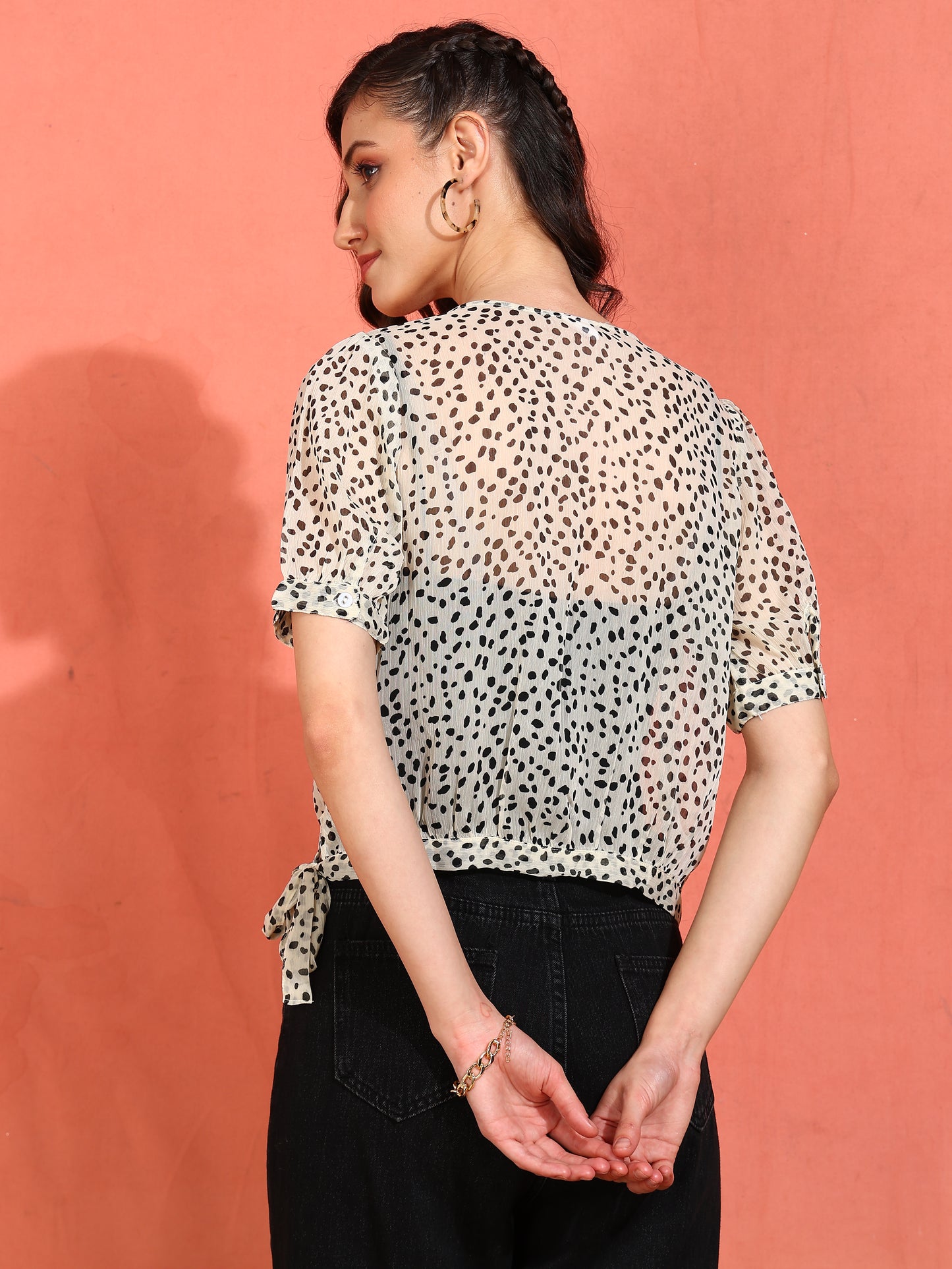 YASH GALLERY Women's Chiffon Patch Animall Print Round Neck Puff Sleece Top (Offwhite)