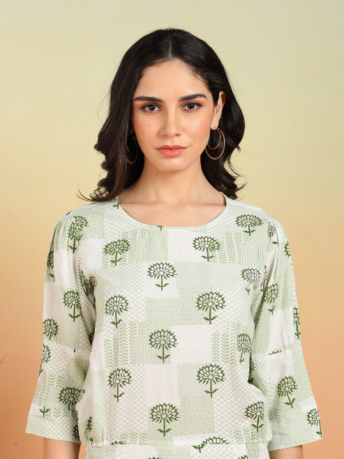 Yash Gallery Women's Rayon Patch Print Smoking Waist Lengtth Round neck 3/4 Puff Sleeves Top