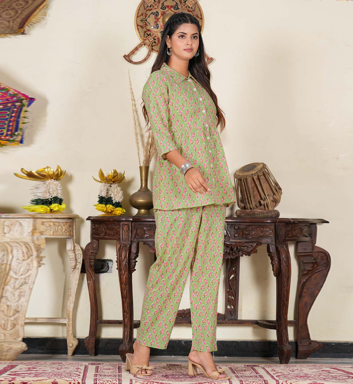 yash gallery womens floral printed night suitgreen