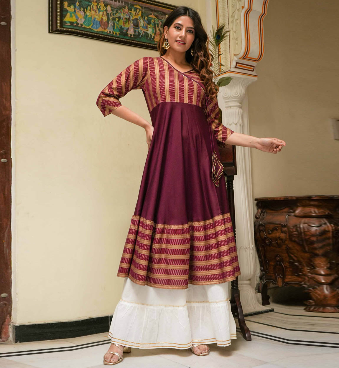 YASH GALLERY Women's Rayon Stripe Printed Anarkali Kurti