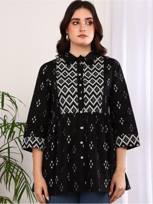 yash gallery womens cotton geometric print hip length 3 4th sleeve collared neck short kurti black