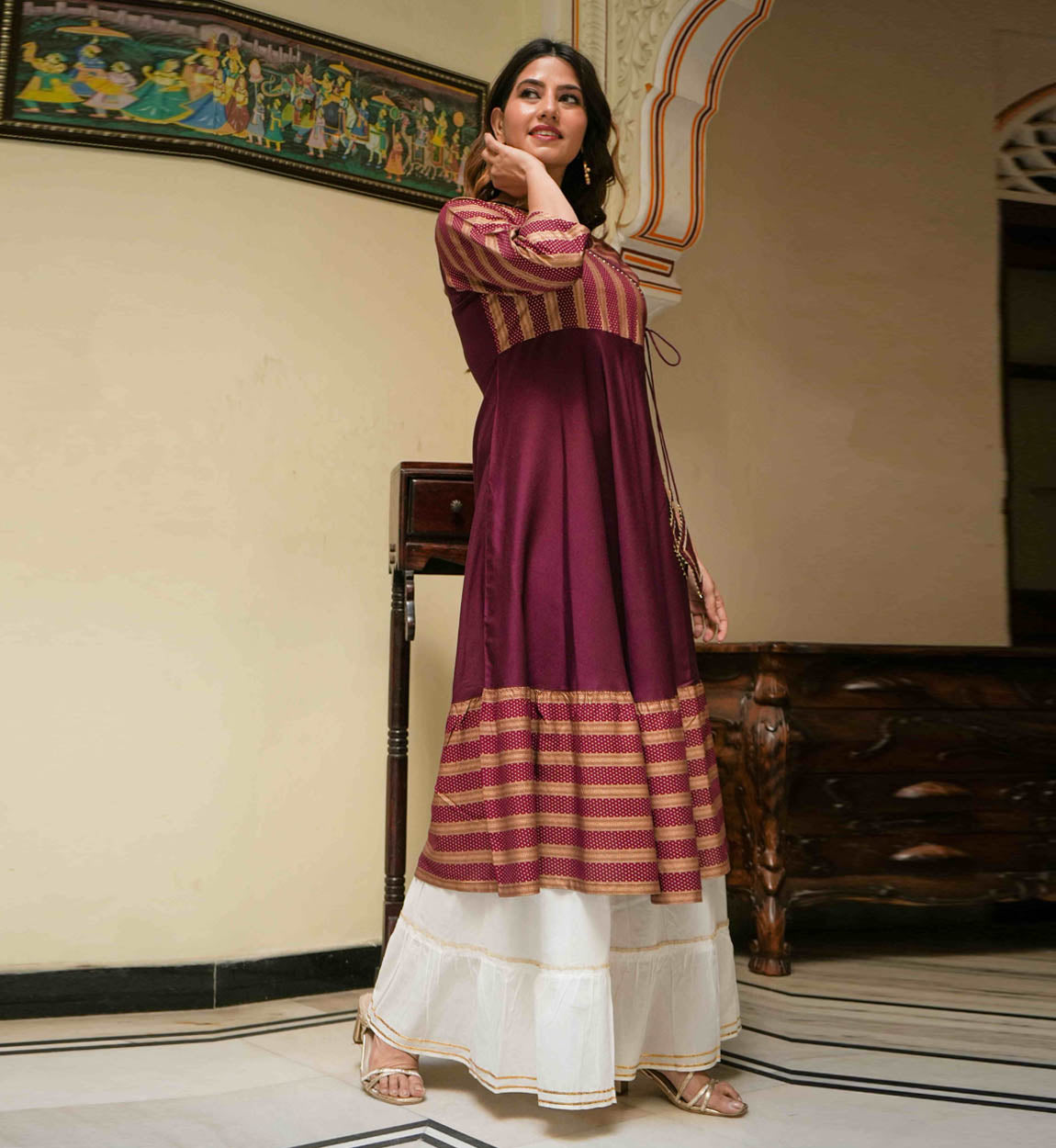 YASH GALLERY Women's Rayon Stripe Printed Anarkali Kurti