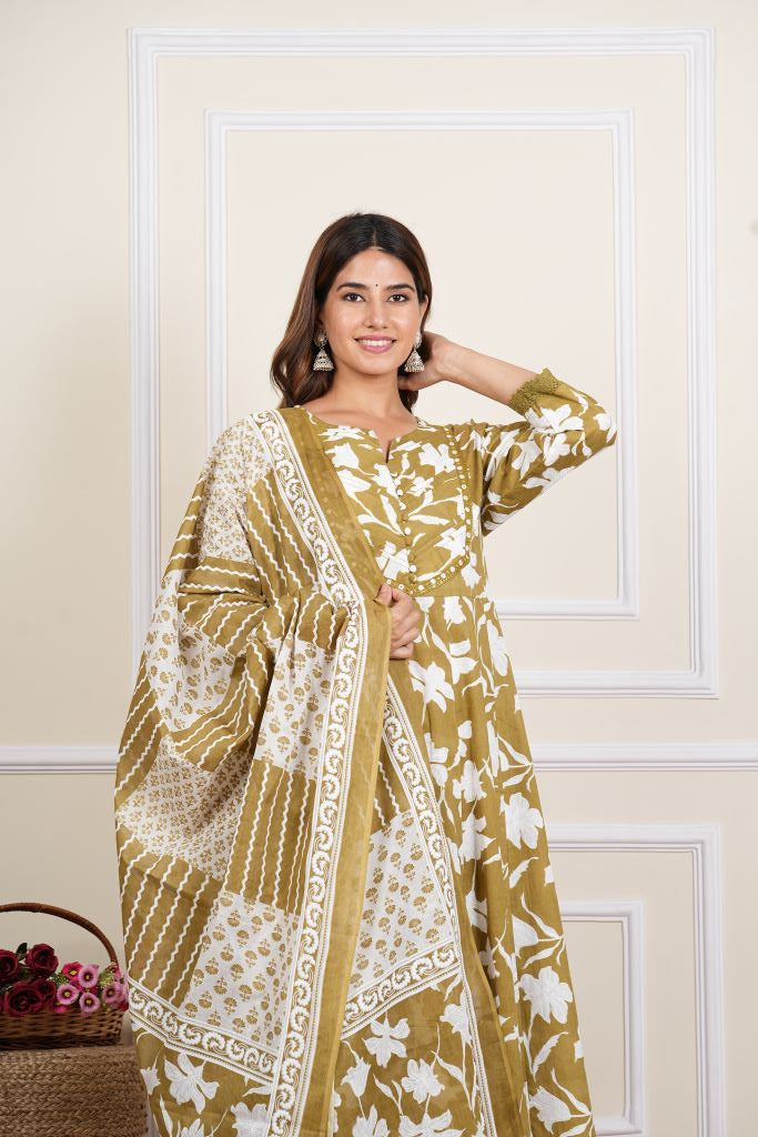 yash gallery womens cotton ankle length notch neck 3 4 sleeves floral print mirror work anarkali with pant and duptta