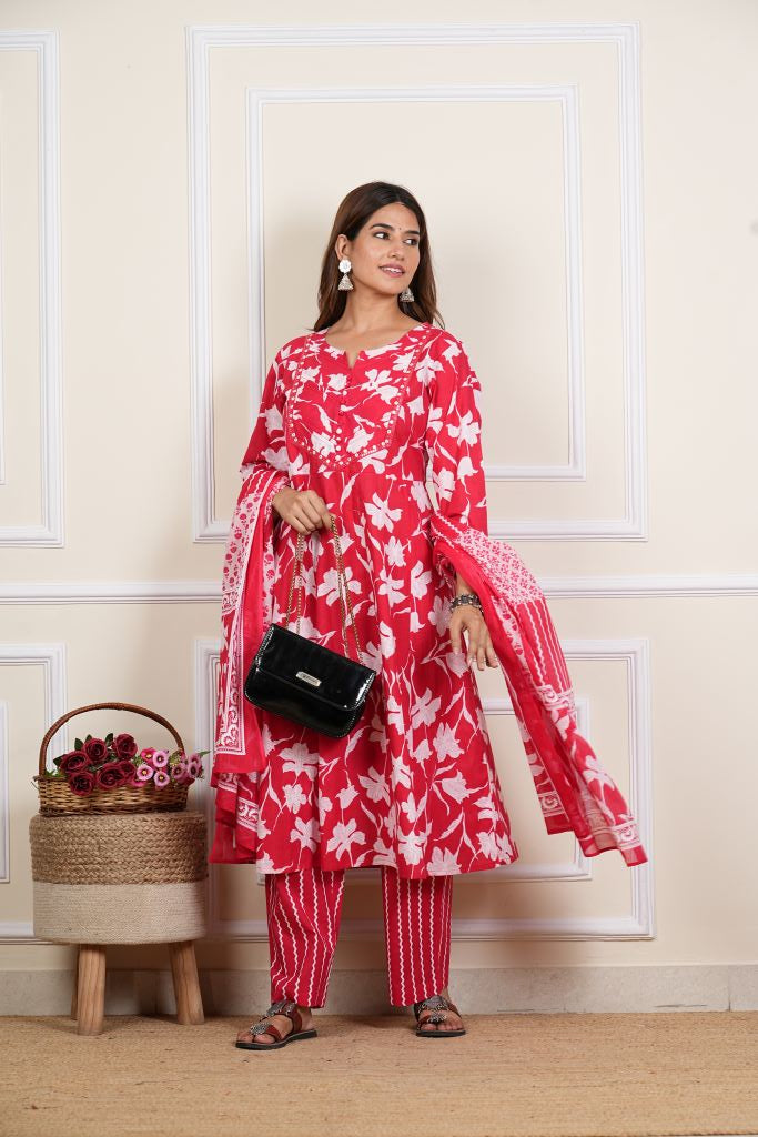 yash gallery womens cotton ankle length notch neck 3 4 sleeves floral print mirror work anarkali with pant and duptta