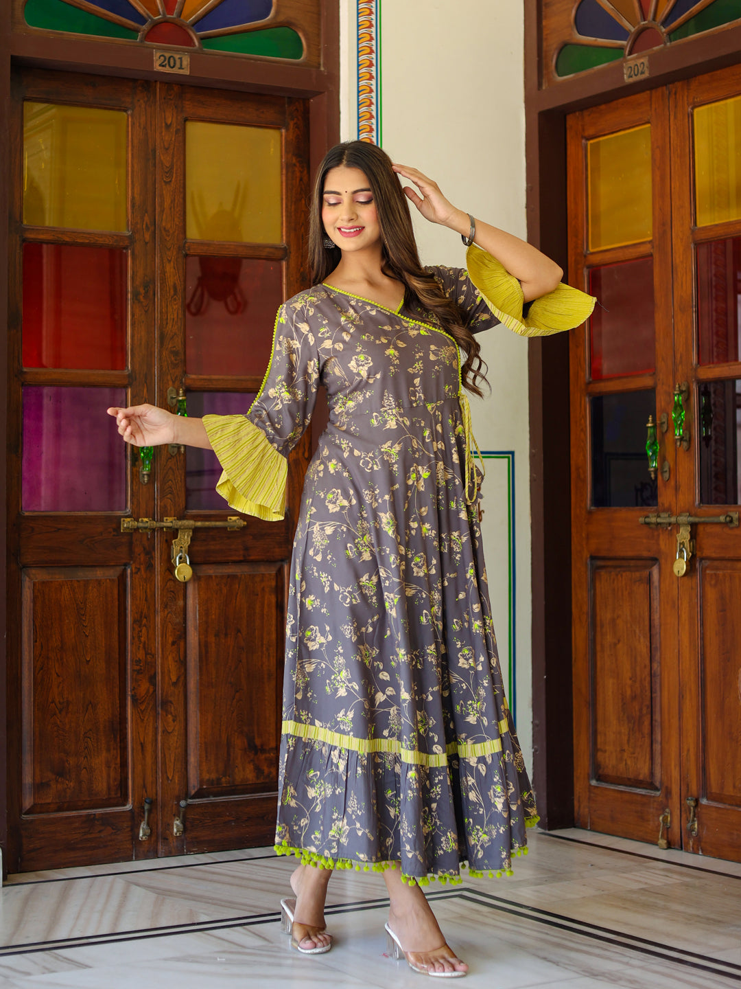 Yash Gallery Women's Floral Printed Anarkali Kurti (Grey)