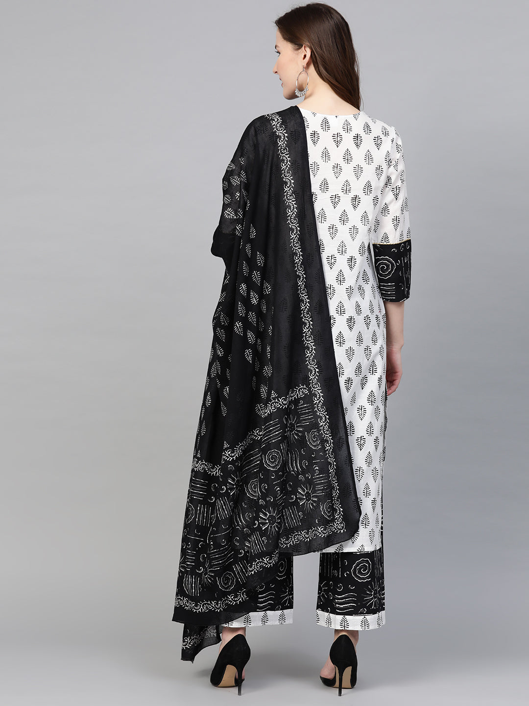 Cotton Floral Printed Straight Kurta with Palazzo & Dupatta Set (White & Balck)