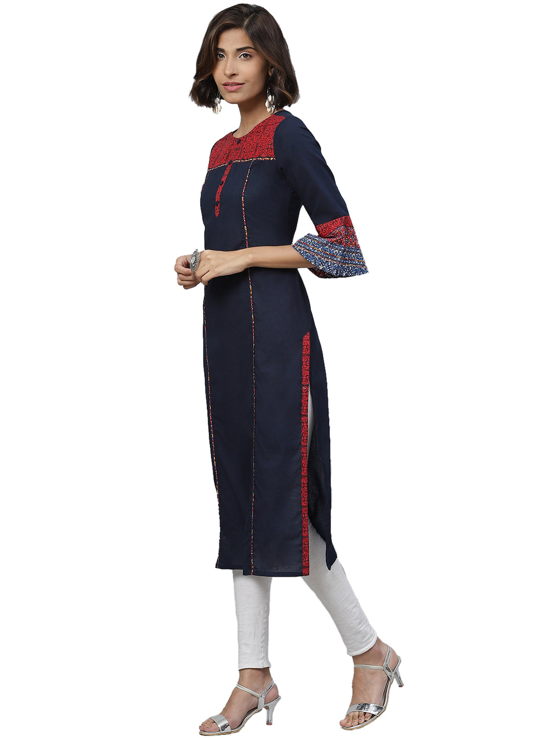 women cotton geomatrical print straight kurta