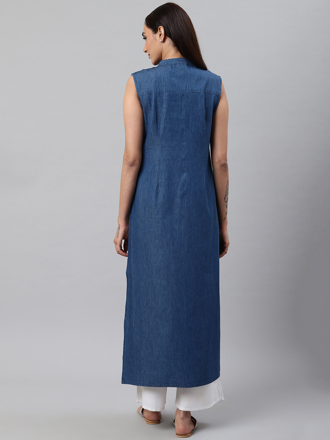 Denim Pintucks Sleeveless Straight Kurta