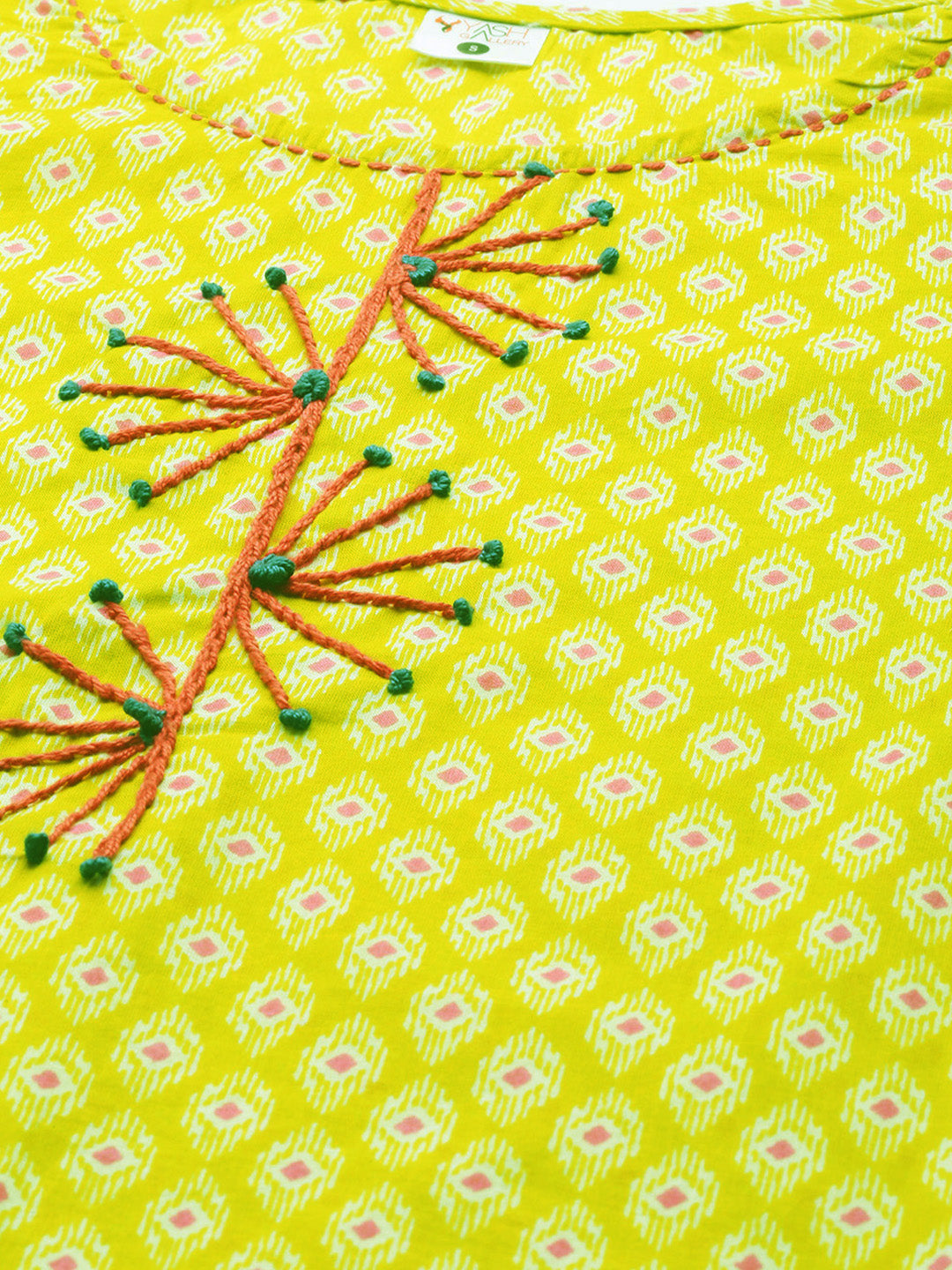 Cotton Geomatrical printed Regular top (Green)