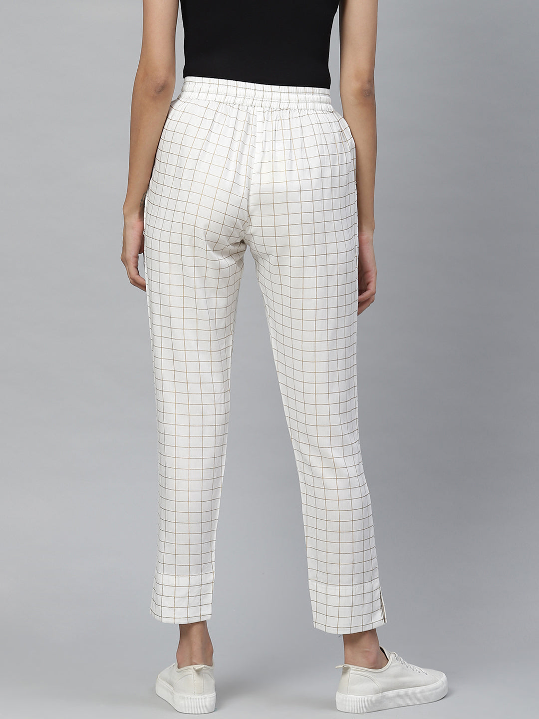 women rayon checkered print regular fit trouser pant