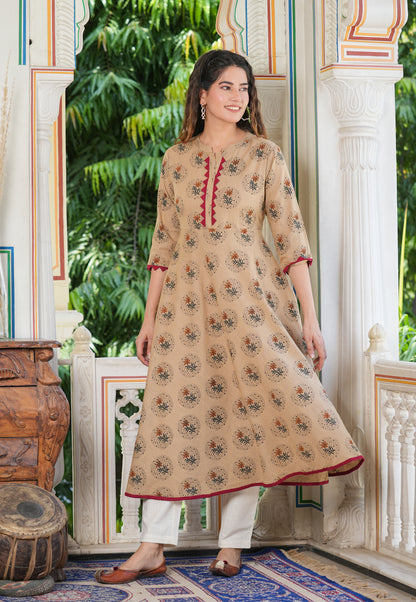 women cotton blend floral print anarkali kurta beige