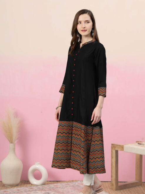 Rayon & Cotton Cambric Zig-Zag Printed A-line Kurta
