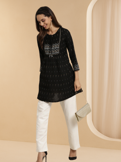 yash gallery womens rayon geomatrical printed short kurti black