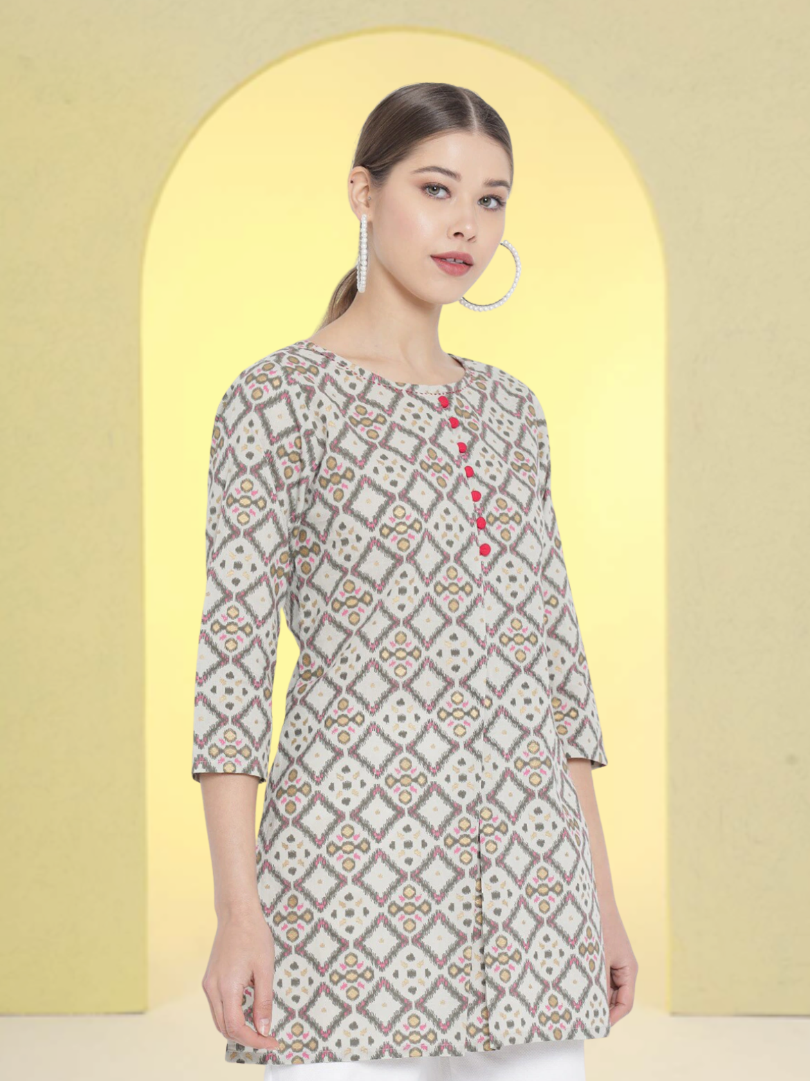 yash gallery womens cotton geomatrical printed short kurti multi