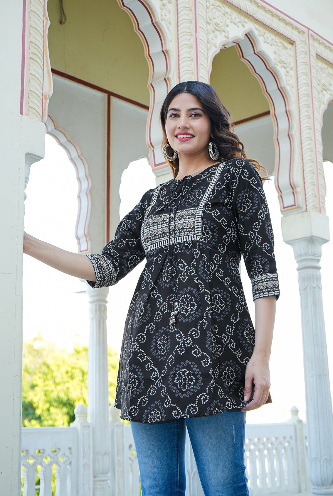 Yash Gallery Women's Cotton blend Bandhani Straight Kurta