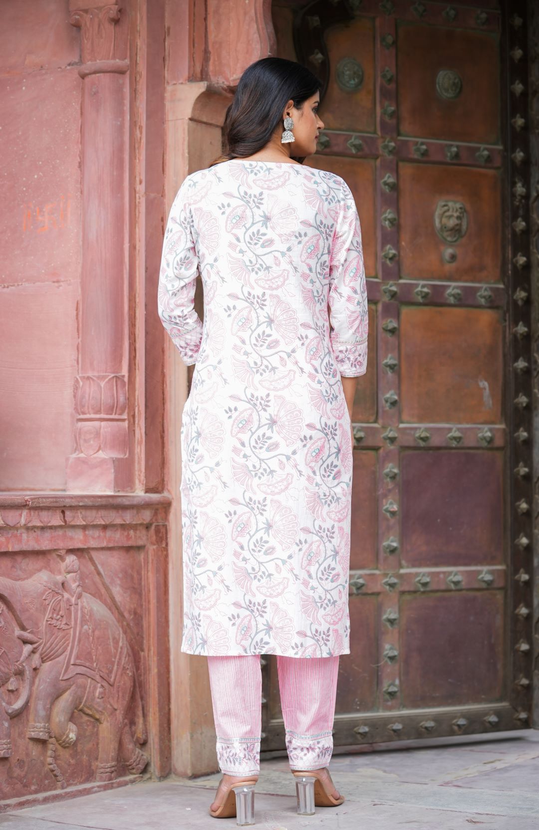 womens embroidered floral printed straight kurta with pant and dupatta peach