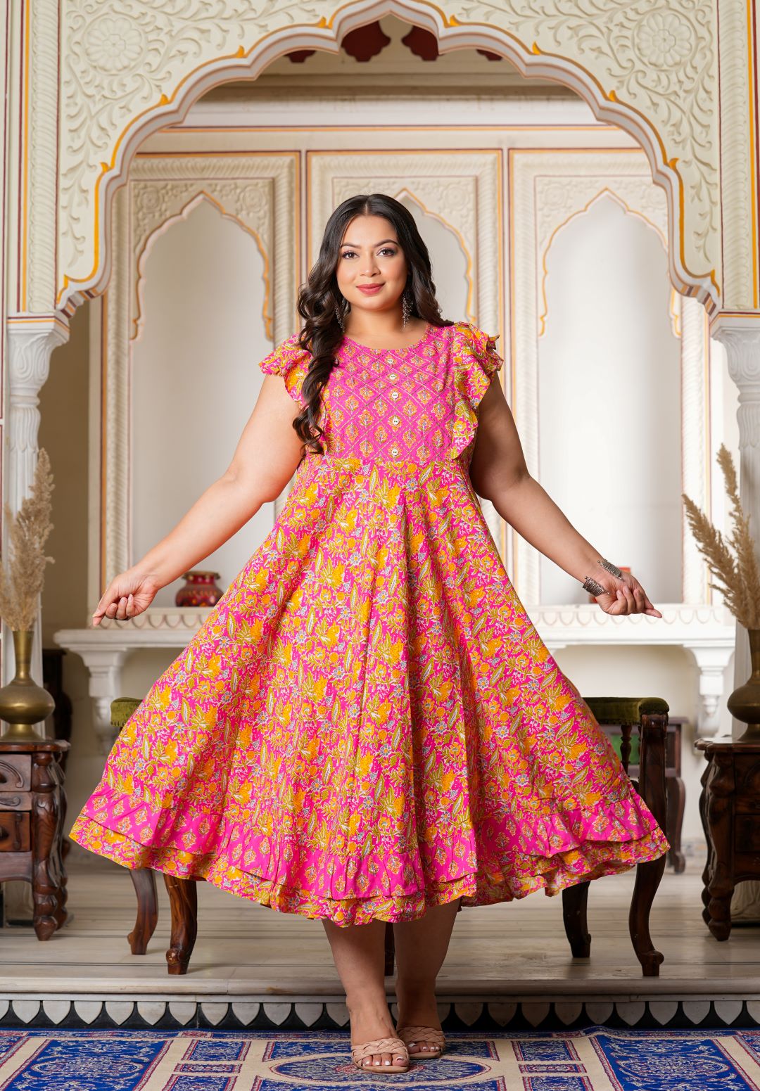 classic #whites with #pink #embroidery - #chikankari #anarkali and #dupatta  | Pakistani dresses, Indian dresses, Indian fashion