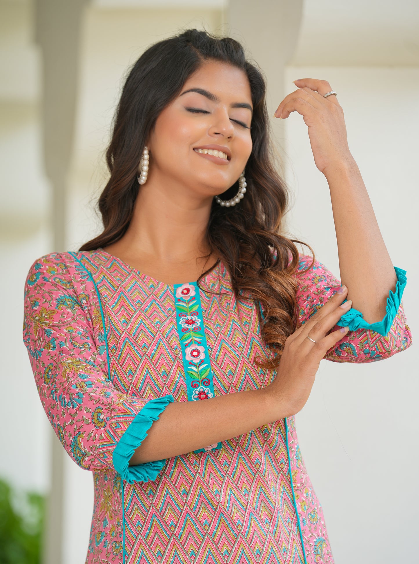 womens embroidered floral printed a line kurta pink