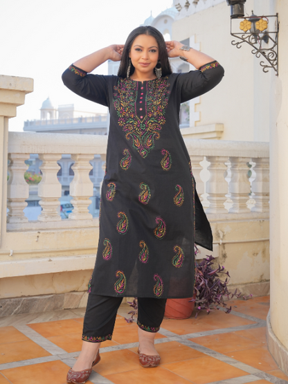 yash gallery womens black plus size cotton chicken embroidery printed straight kurta set black