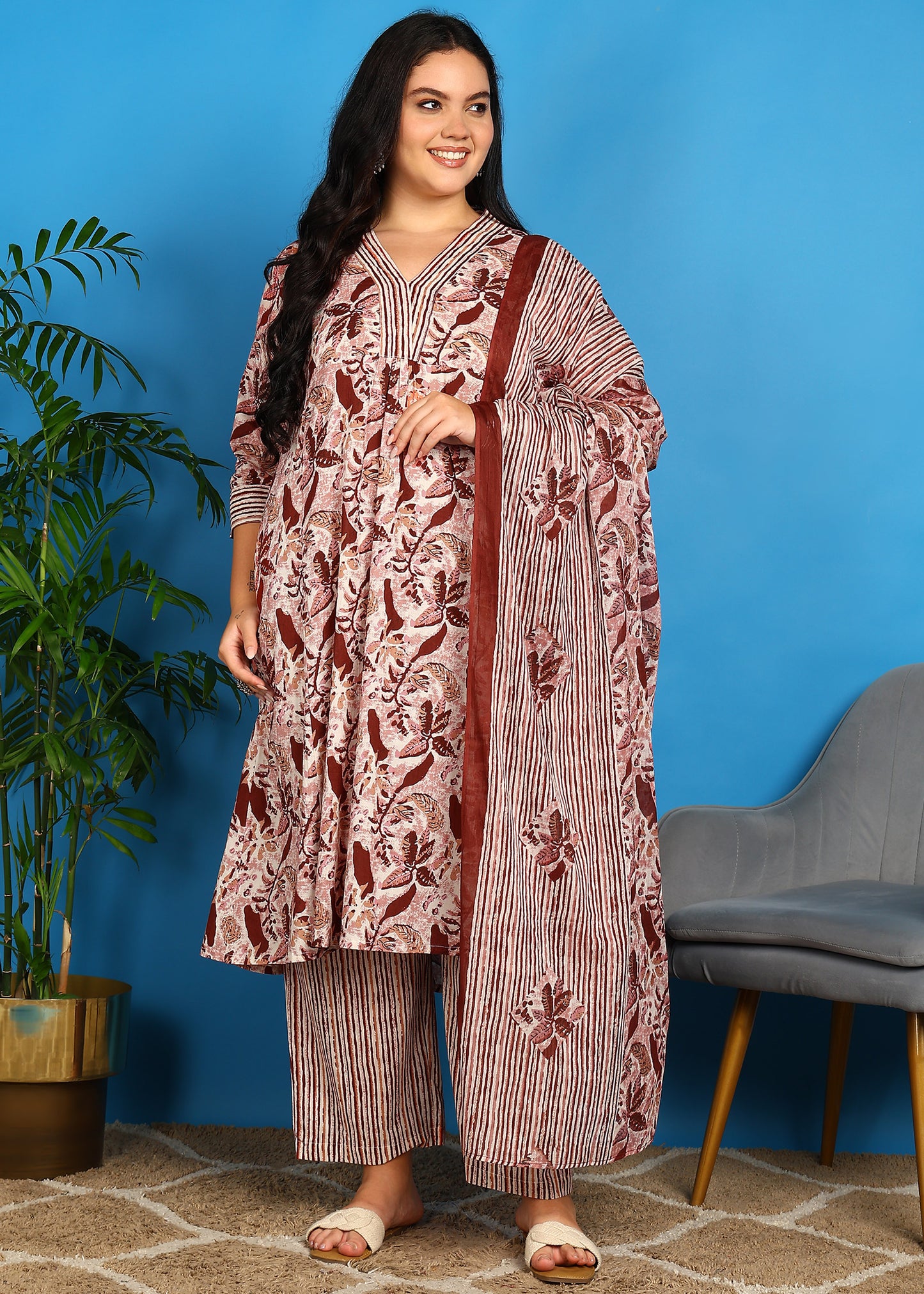 Yash Gallery Women’s Pure Cotton A-line Floral Print Kurta with Striped Pant & Dupatta V-Neck, 3/4 Sleeves