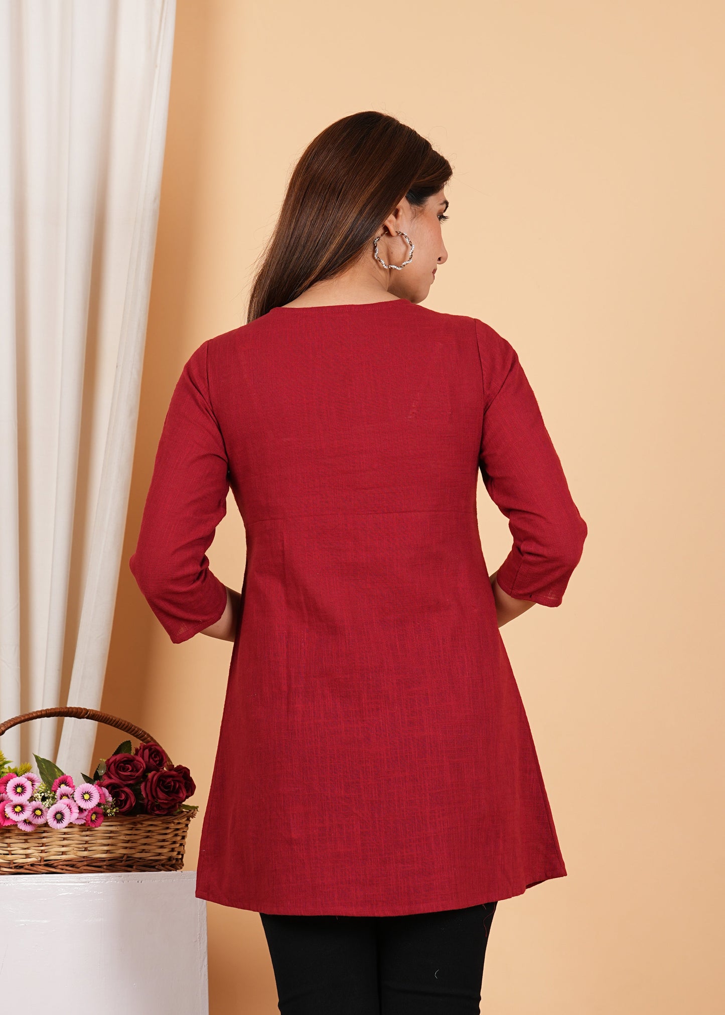 yash gallery womens cotton mid thigh length embroidered 3 4th sleeve keyhole neck regular fitted short kurti