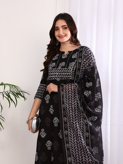 Yash Gallery Women's Cotton Floral Print Calf Length Notch Neck With Gota Detailing 3/4TH Sleeve Straight Kurta With Pant And Duptta (Black)