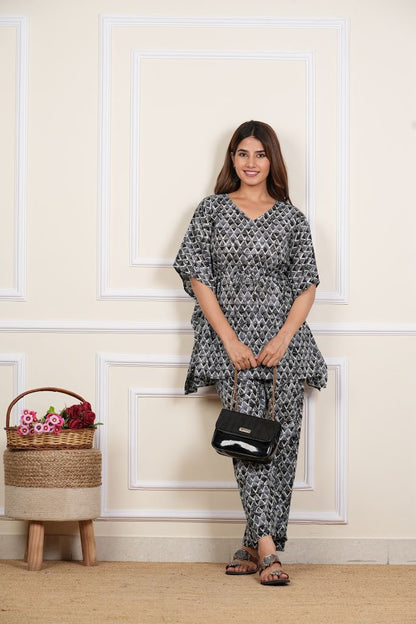 Geomatrical Printed Kaftan Night Suit