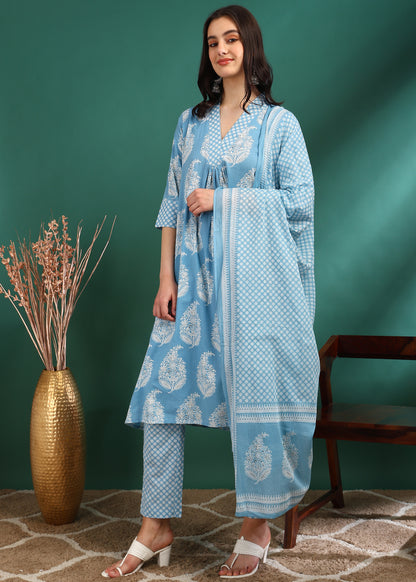 Yash Gallery Women's Cotton Print Calf Length V- Neck 3/4TH Sleeve A-Line Kurta Paired With Elastic Bottom And Duptta