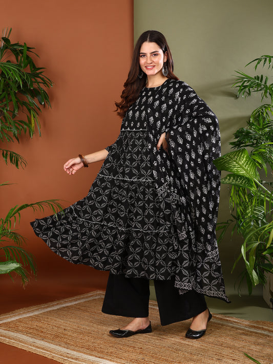 Yash Gallery Women's Rayon Staple Knee Length 3/4th Sleeve Round Neck Floral Print Anarkali Kurta with Dupatta