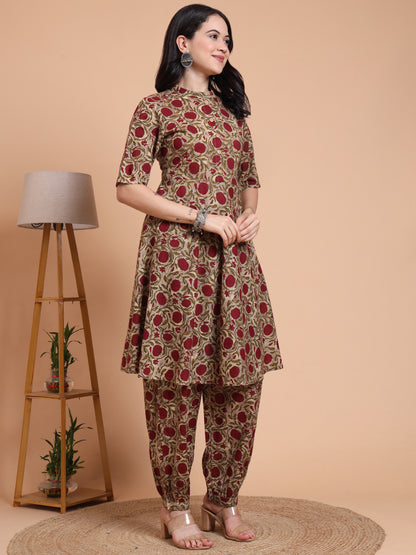 Yash Gallery Women's Cotton Floral Print Calf Length Mandarin Collar Half Sleeves Anarkali With Pant And Duptta (Green)