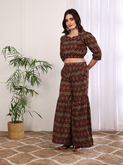 Cambric Cotton Printed Crop Top with Flared Pants Co-ord Set (Maroon)