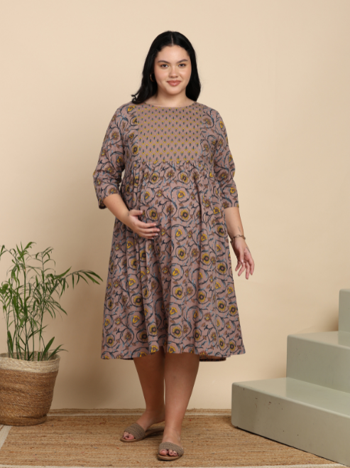 Yash Gallery Women's Cotton A-Line Kurta - Grey Slub & Cambric Patch Work, Boat Neck, Casual Ethnic Wear