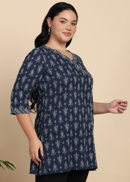 Yash Gallery Women’s Plus Size Blue Cambric Cotton Printed Straight Short Kurti