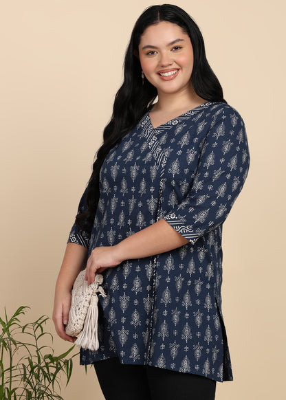 Yash Gallery Women’s Plus Size Blue Cambric Cotton Printed Straight Short Kurti