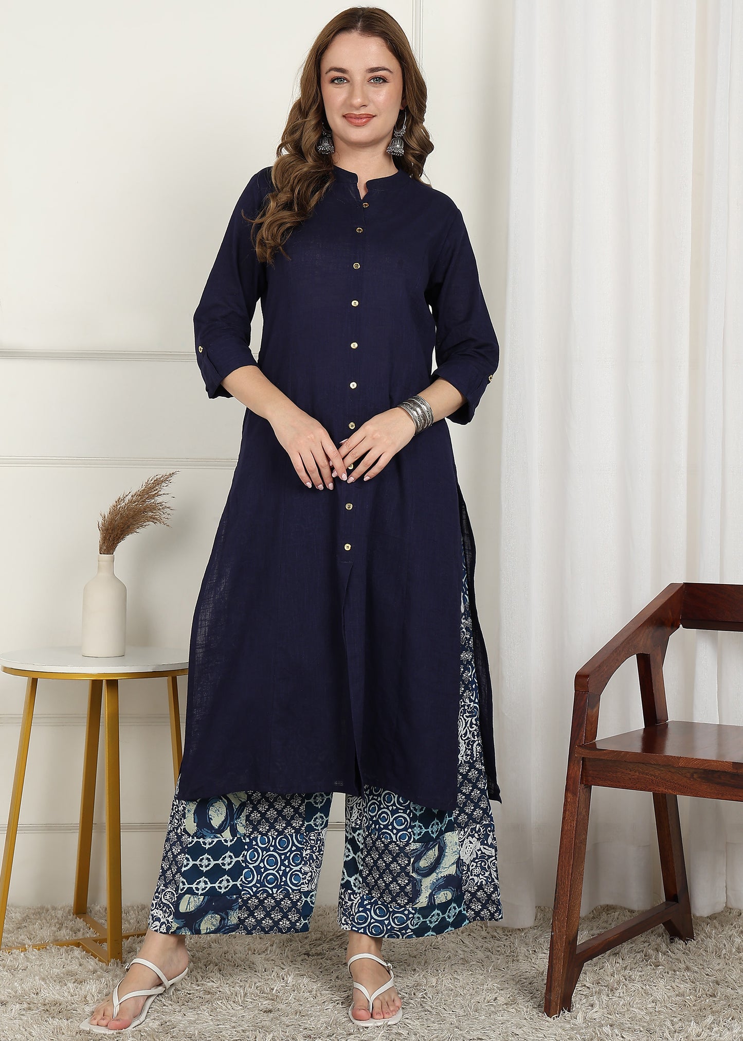 Women's Cotton Slub Solid Straight Kurta with Patchwork Print Palazzo Set (Maroon)