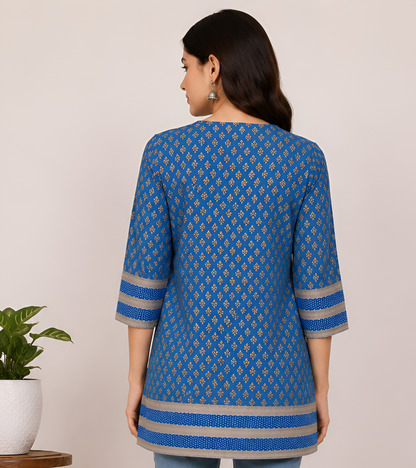 YASH GALLERY Women's Rayon Geometrical Printed Short Kurti