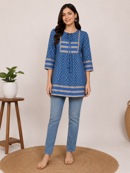 YASH GALLERY Women's Rayon Geometrical Printed Short Kurti