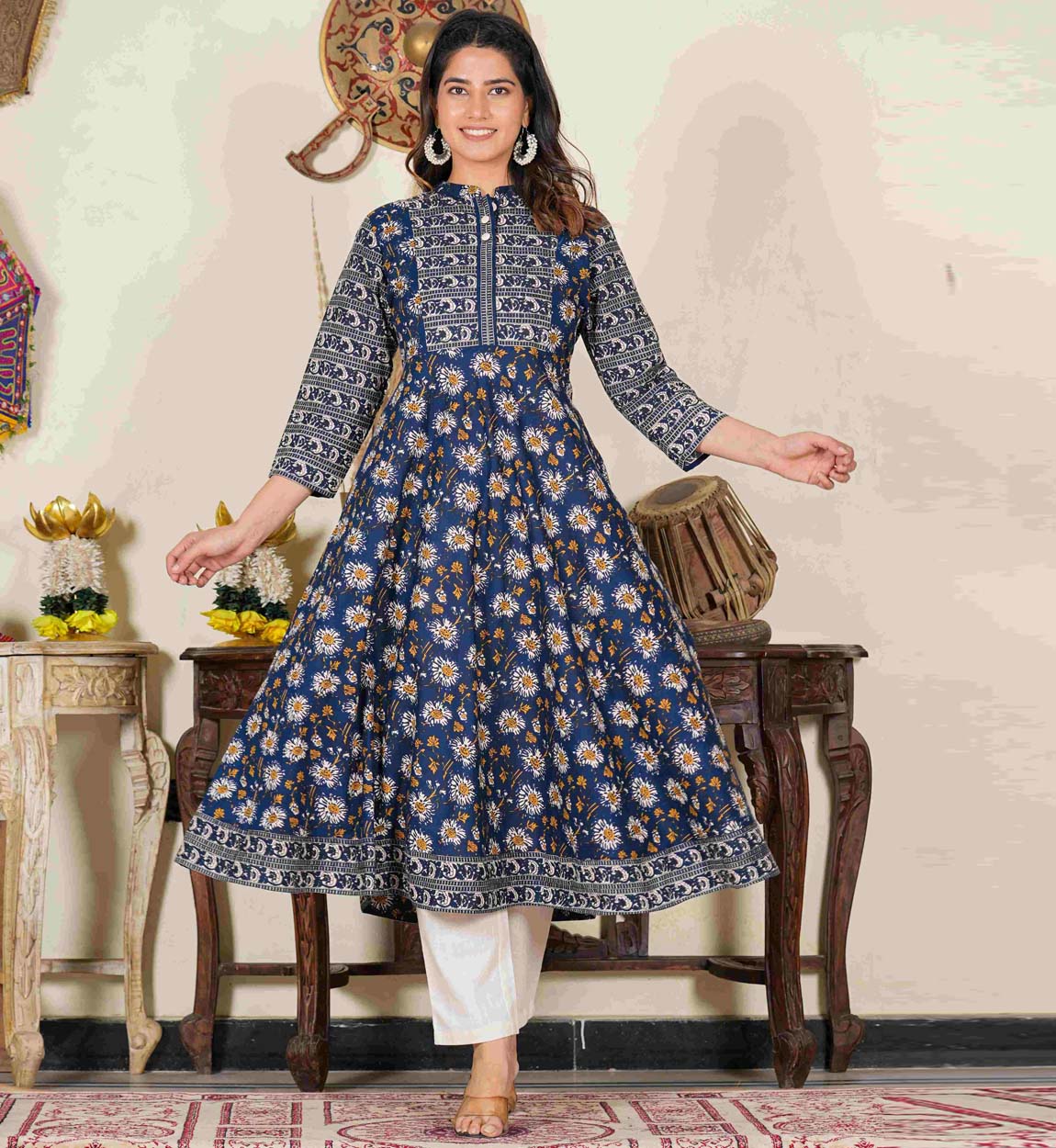 YASH GALLERY Women's Blue Floral Printed Anarkali Kurti