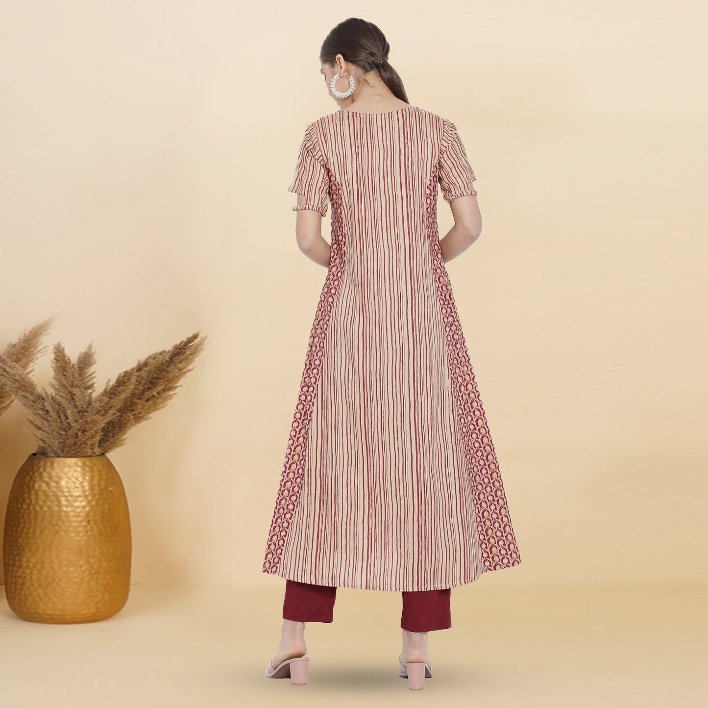 Rayon Floral Printed A-line Kurti (Maroon)