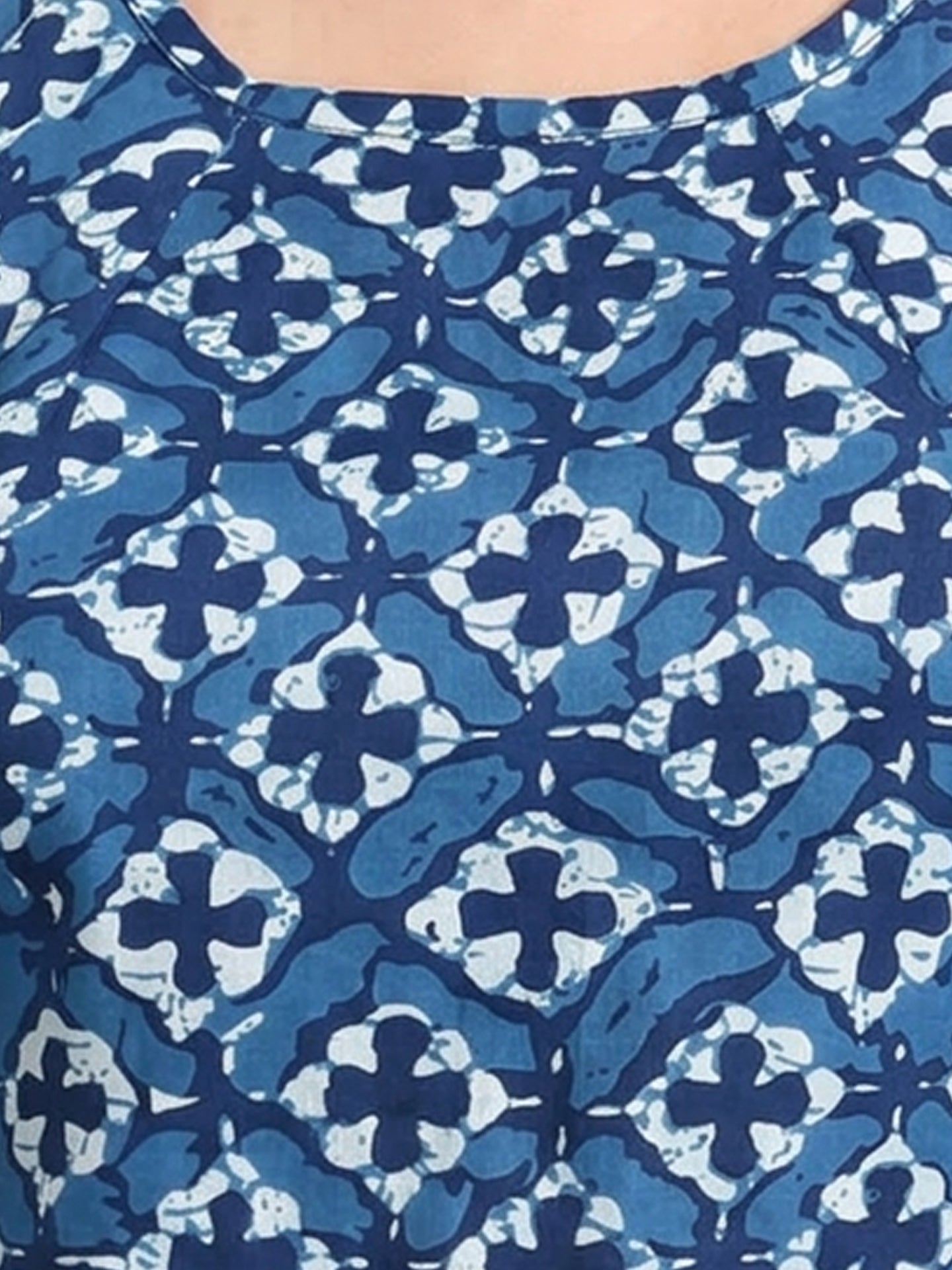 YASH GALLERY Women's Cotton Blue Geomatrical Handblock Printed Freesize Backless Blouse