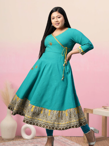 plus size cotton blend kalamkari print kaantha work anarkali kurta teal