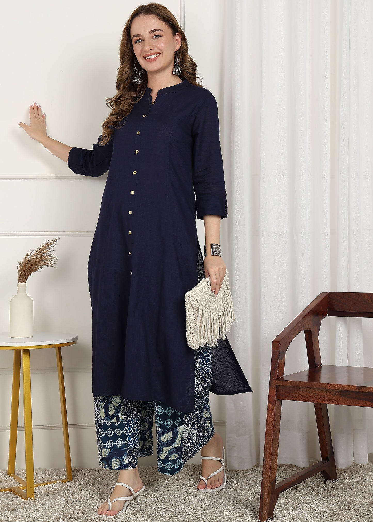 Women's Cotton Slub Solid Straight Kurta with Patchwork Print Palazzo Set (Maroon)