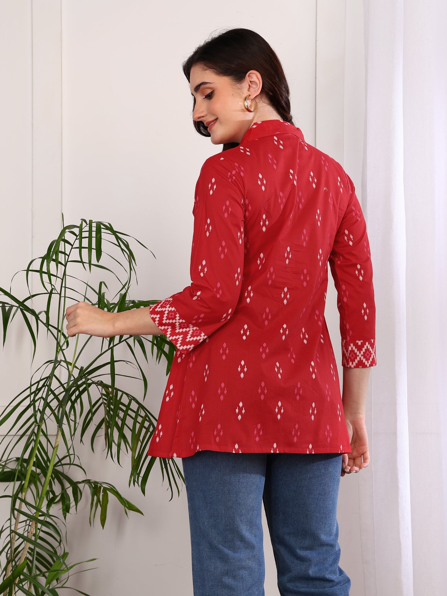Yash Gallery Women's Cotton Geometric Print Hip Length 3/4th Sleeve Collared Neck Short Kurti (Red)